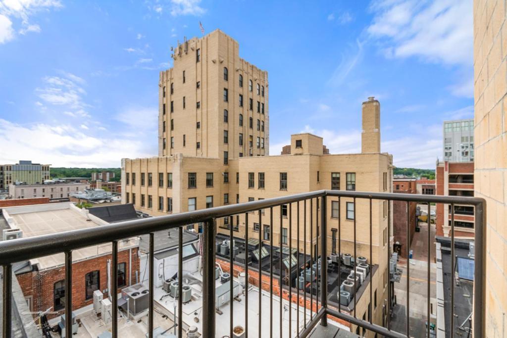 Exhibit A2 Apartment Ann Arbor Exterior photo